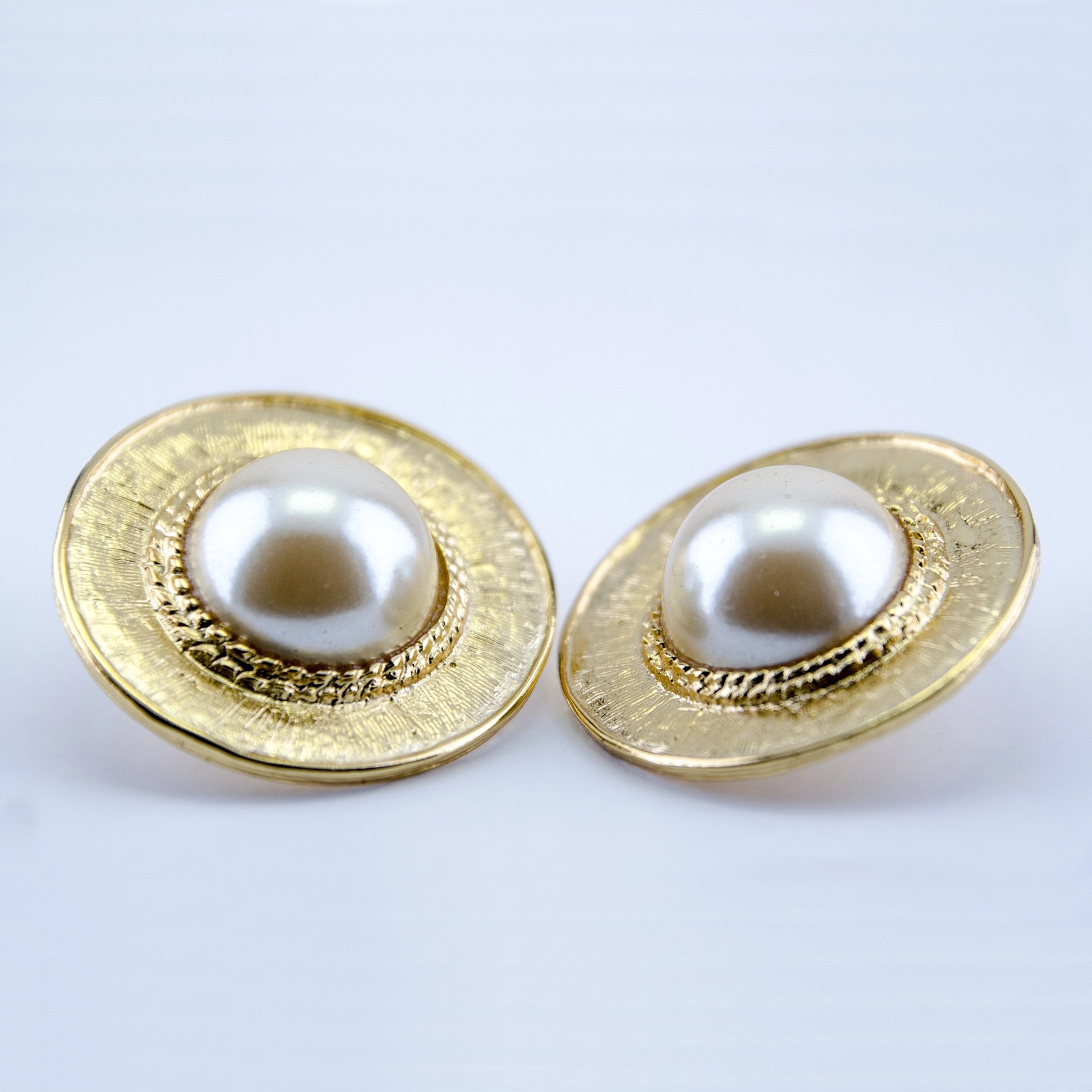 Vintage Pearl Stud Earrings
