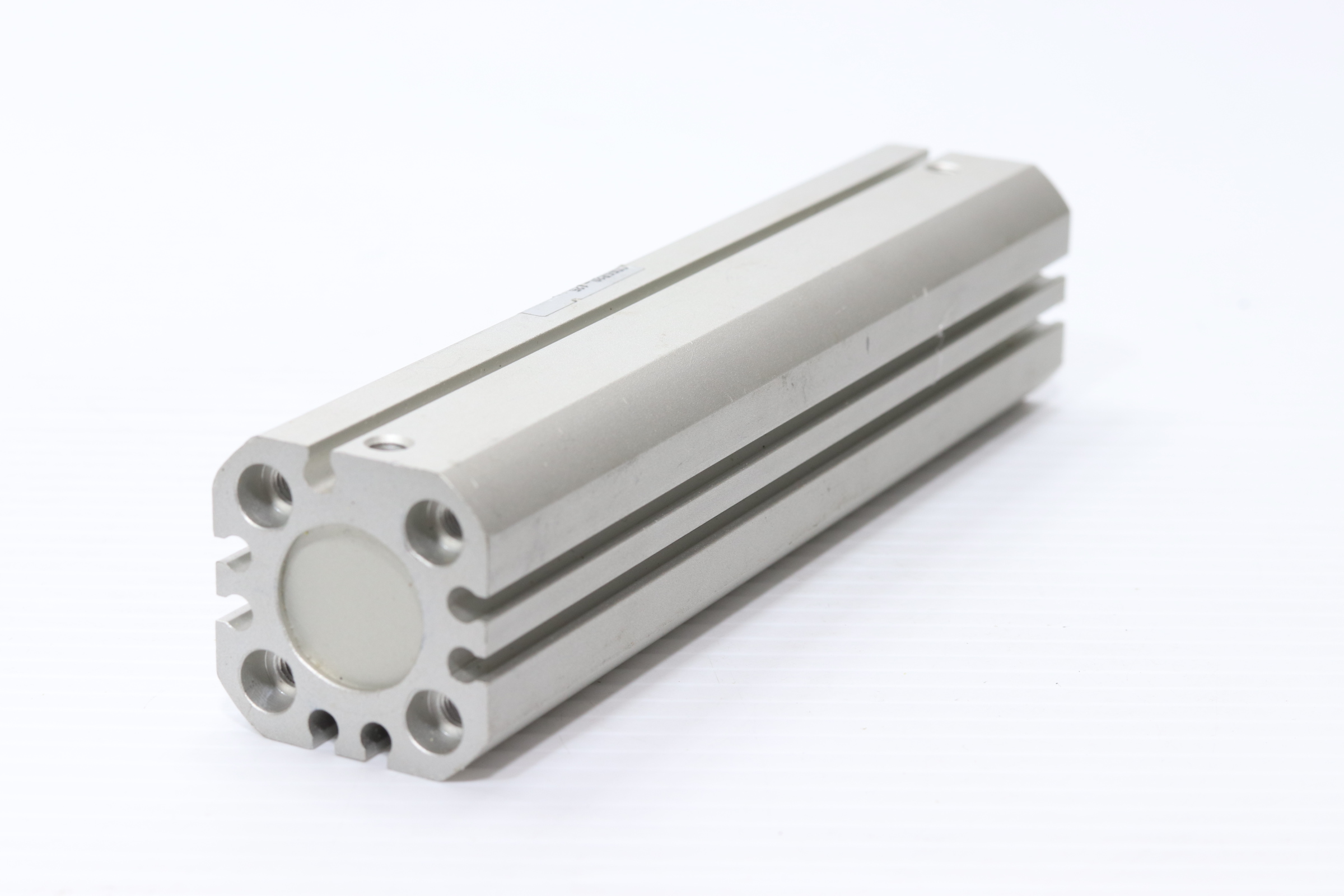 Cilindro neumático compacto SMC CD55B20-125