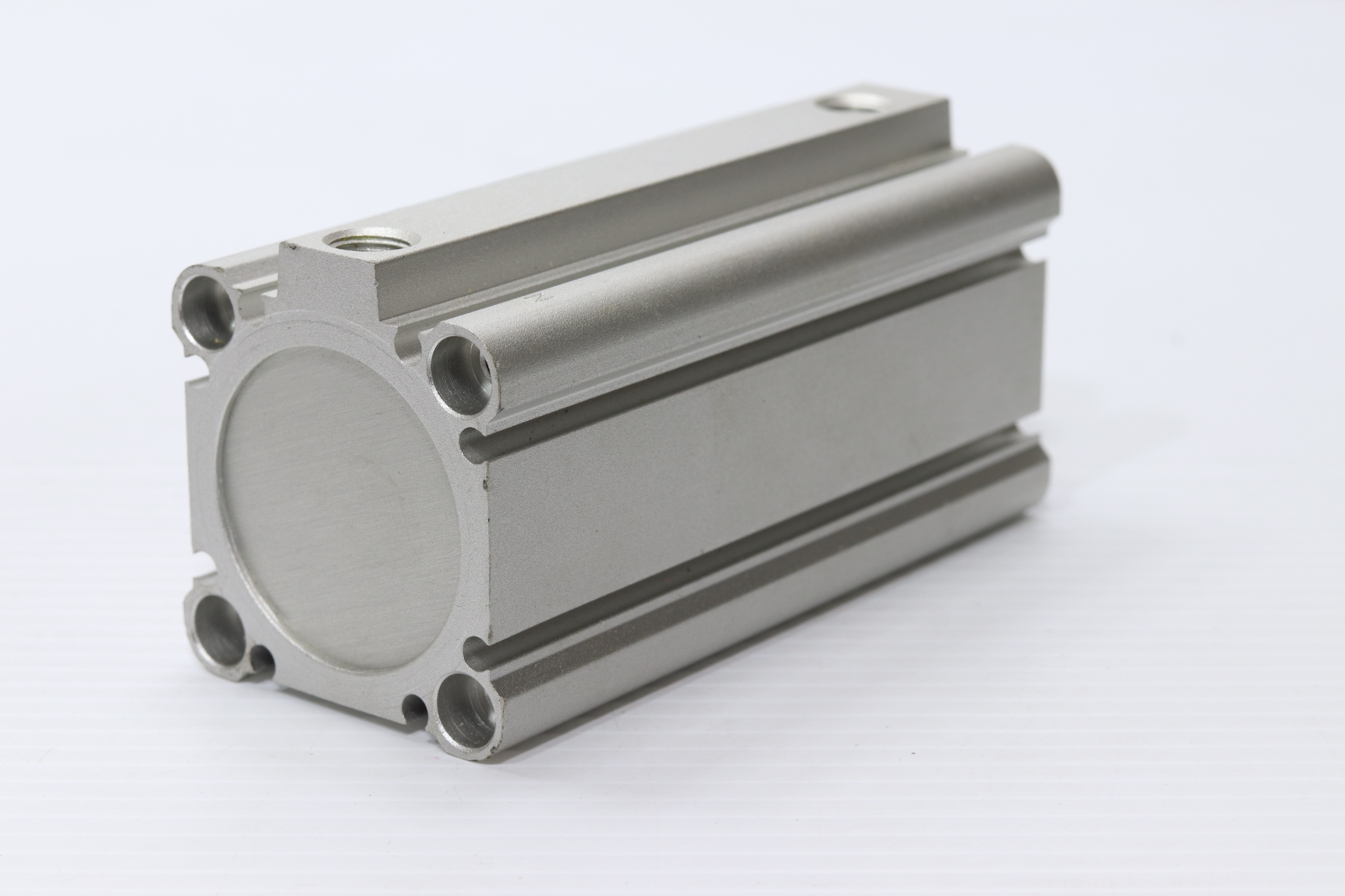 Cilindro neumático compacto SMC NCDQ2B40-75DZ