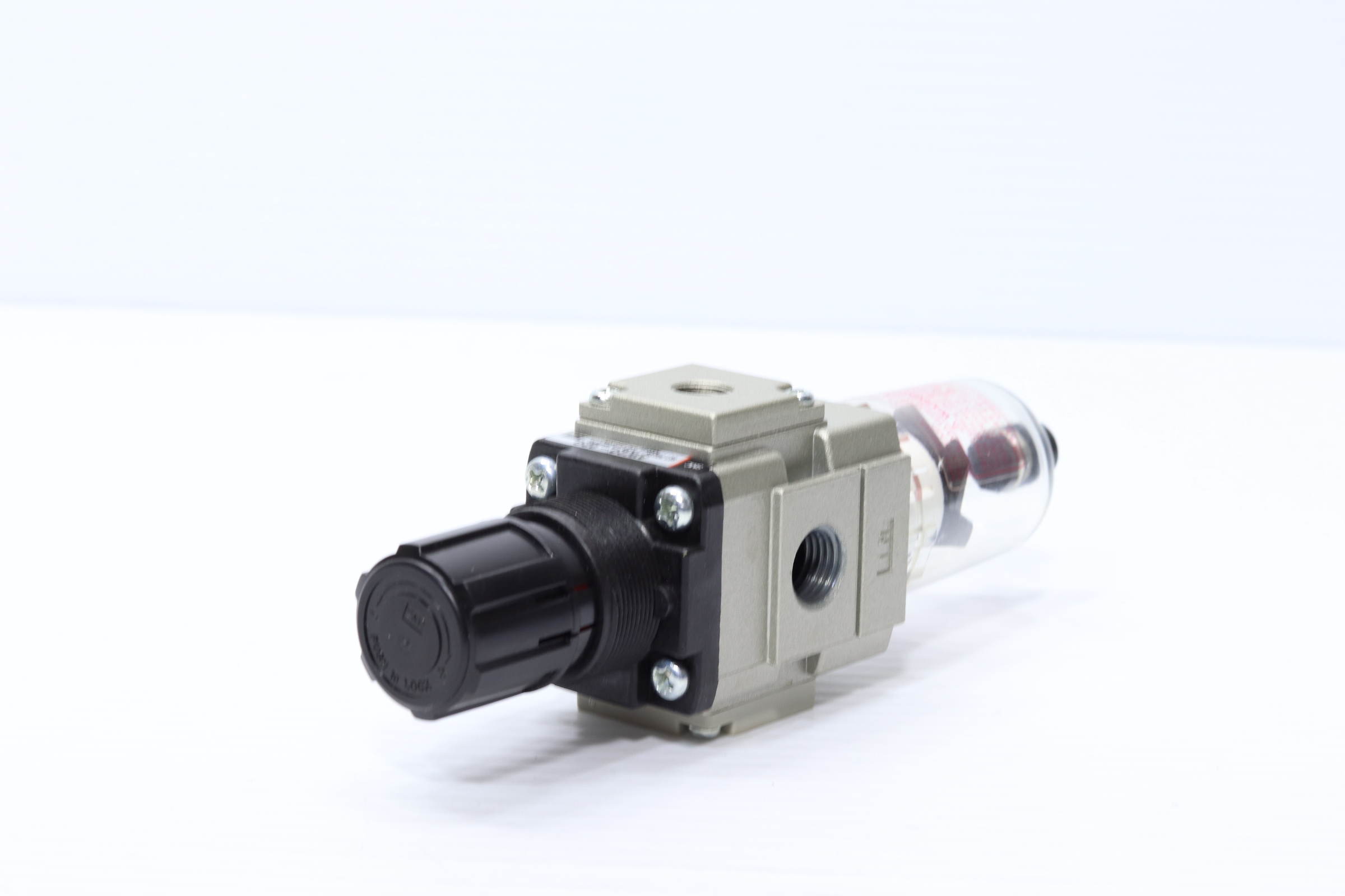 Regulador de presión neumático smc aw20-02g 