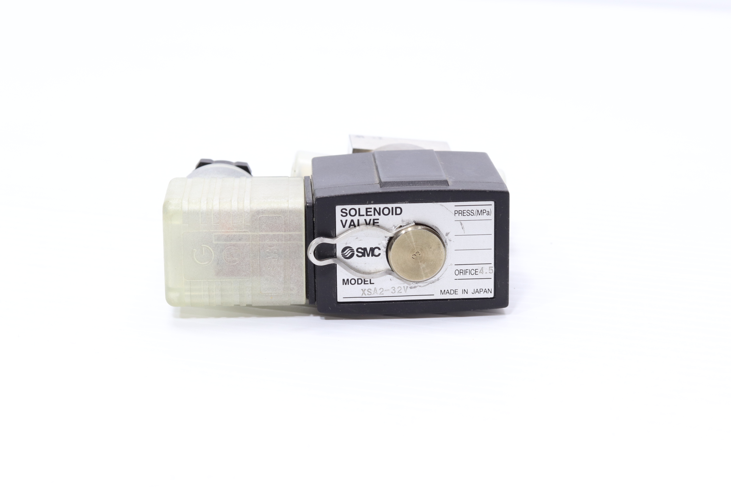 Válvula Solenoide Industrial SMC XSA2-32V