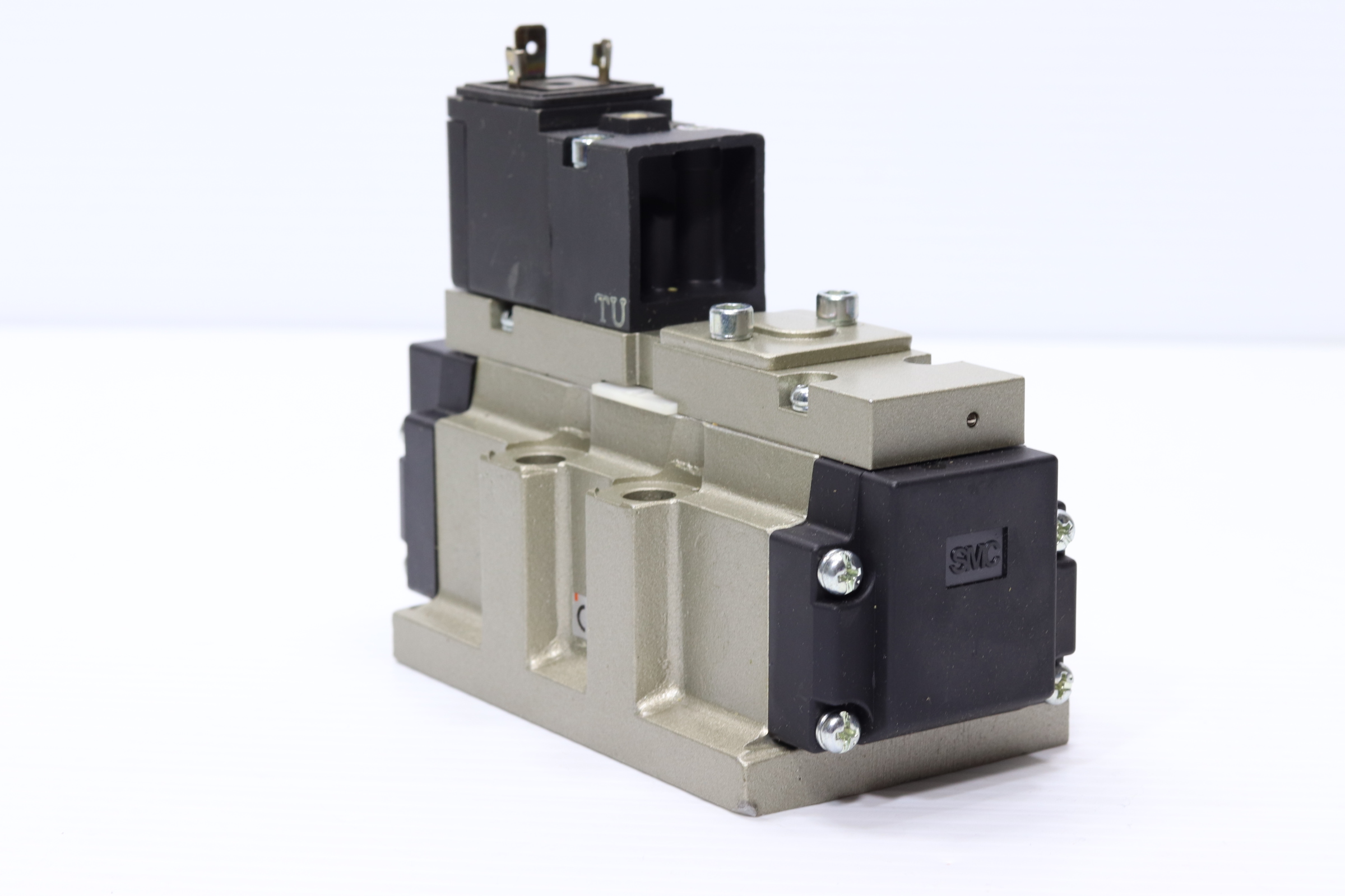 Válvula solenoide industrial SMC EVS7-10-FG-S-3CVO-Q