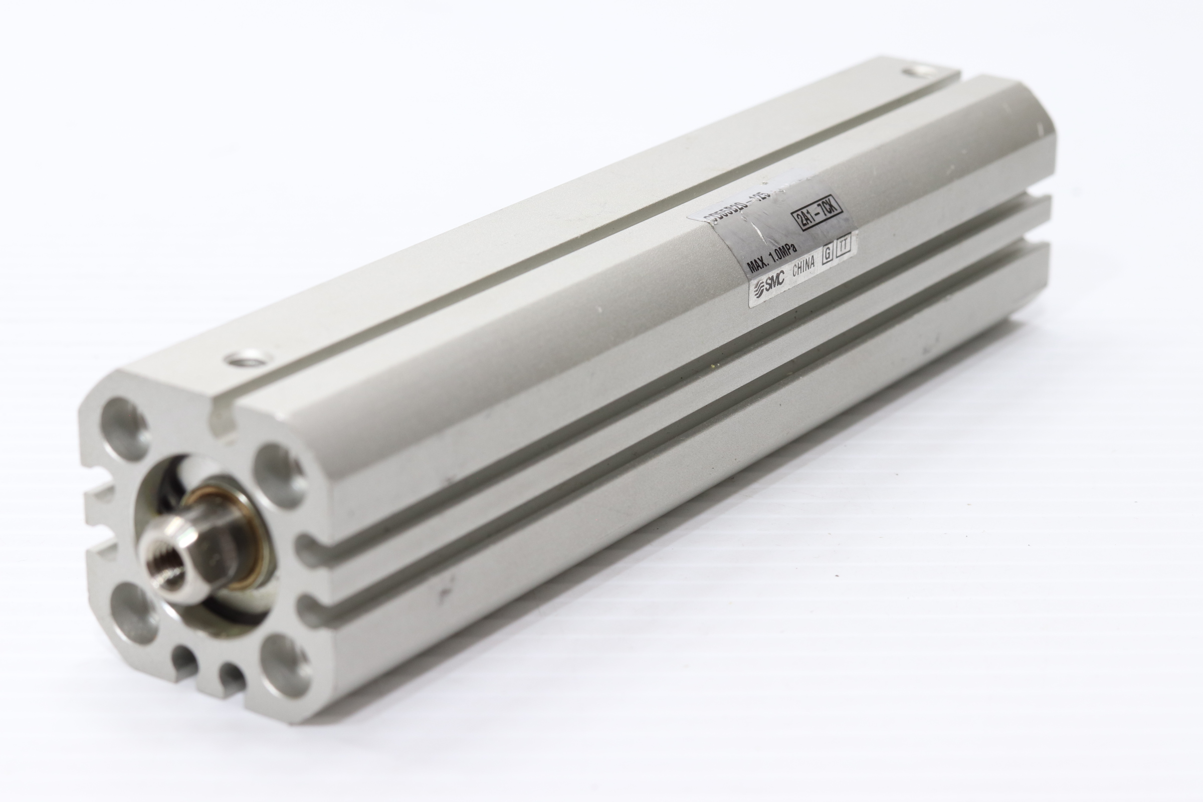 Cilindro neumático compacto SMC CD55B20-125