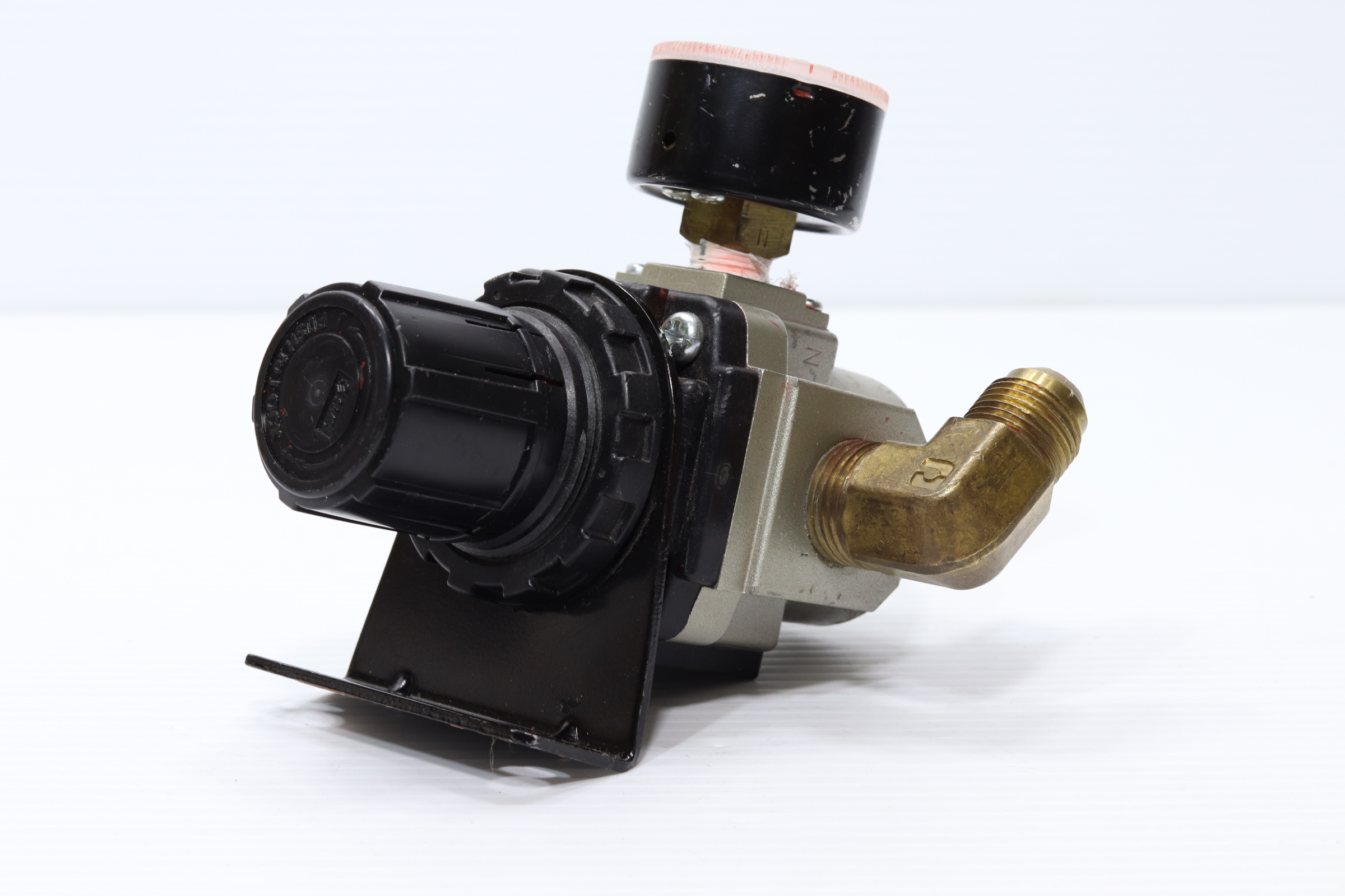 Regulador de presión de aire SMC