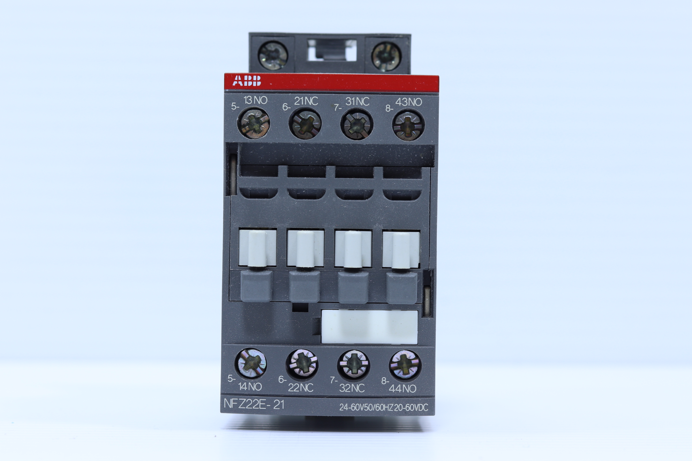 Contactor Abb Nfz22e-2 1sb136001r2122 Bobina 24-60v