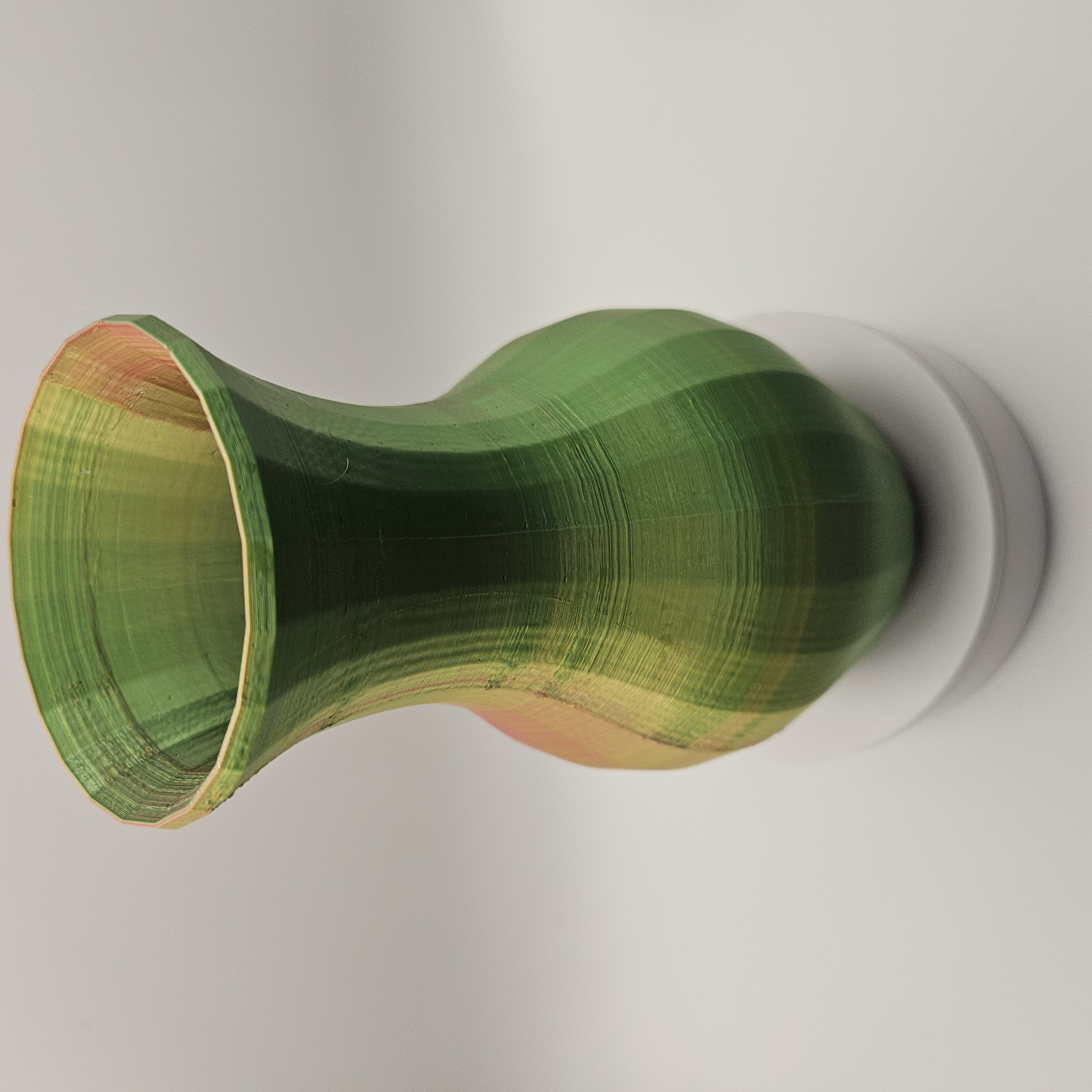 VASE METAL TRICOLORE