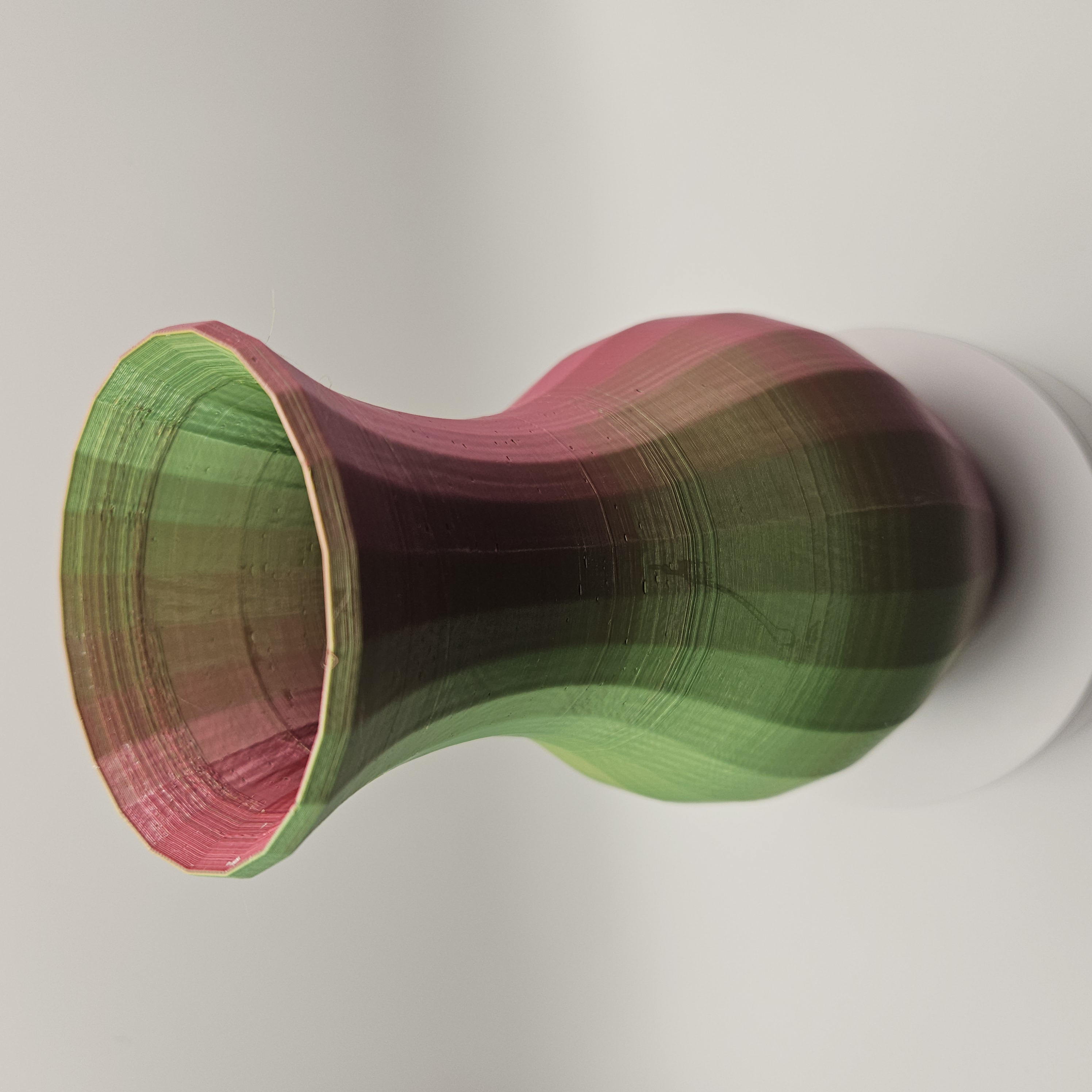 VASE METAL TRICOLORE