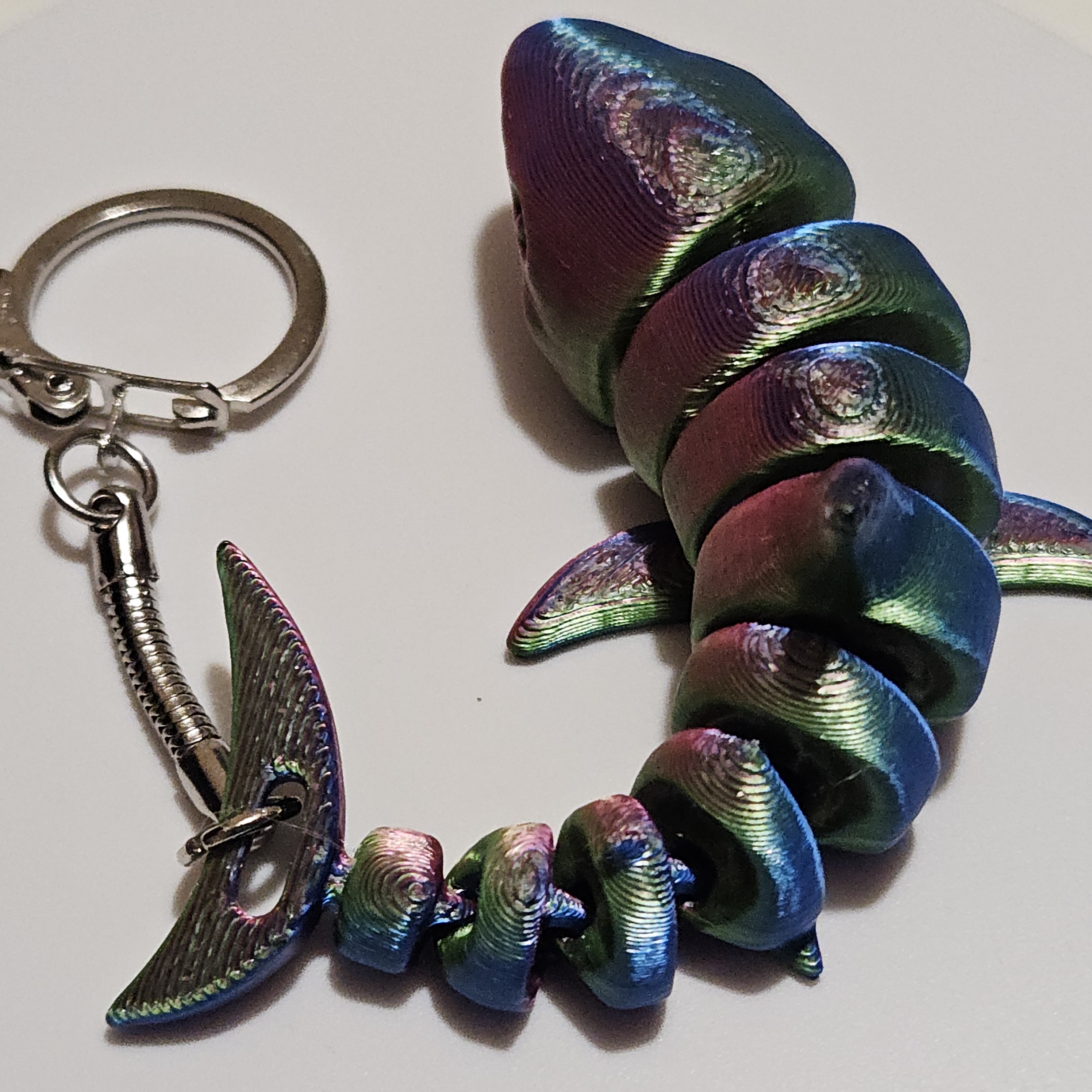 Porte-clés requin articulé