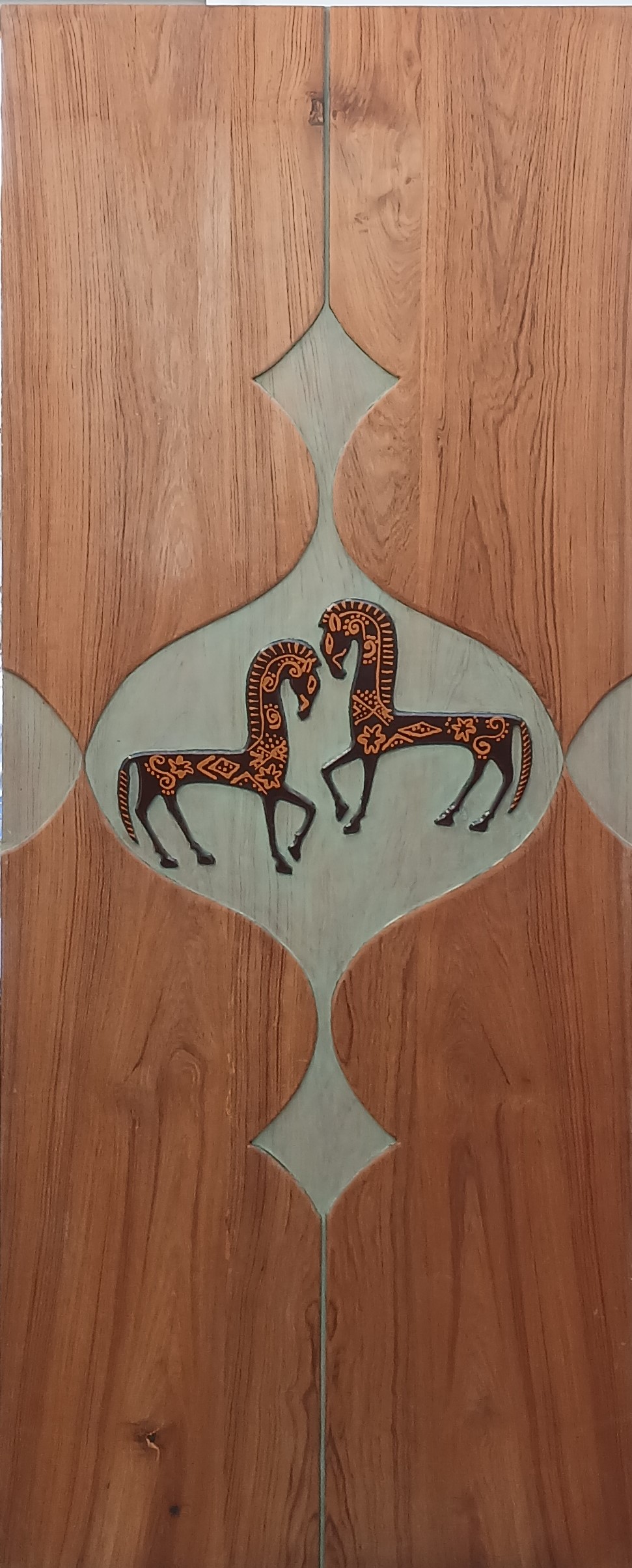 Capricia Horcia Collection Essential