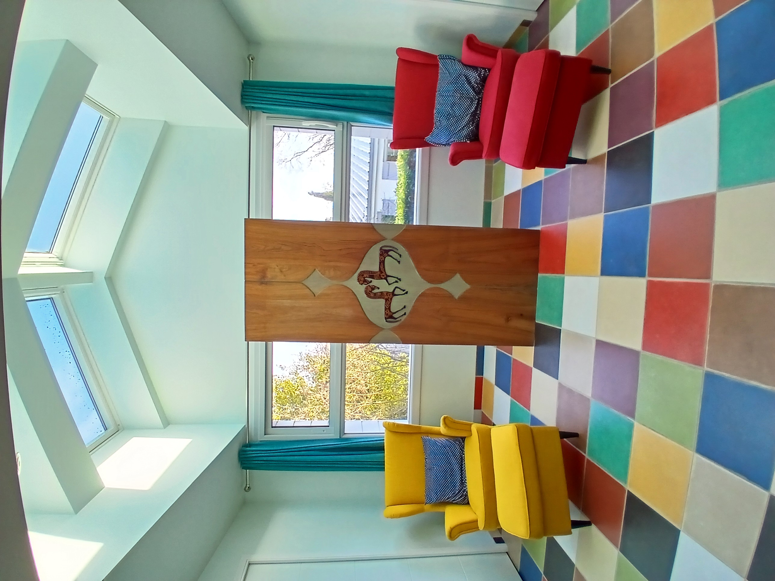 Capricia Horcia Collection Essential