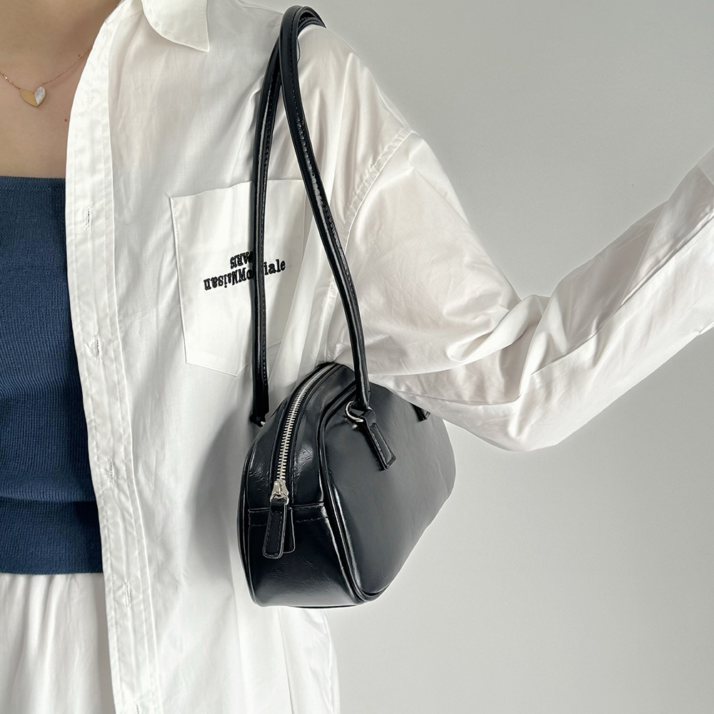 Elegant Ballet Bow Shoulder Bag