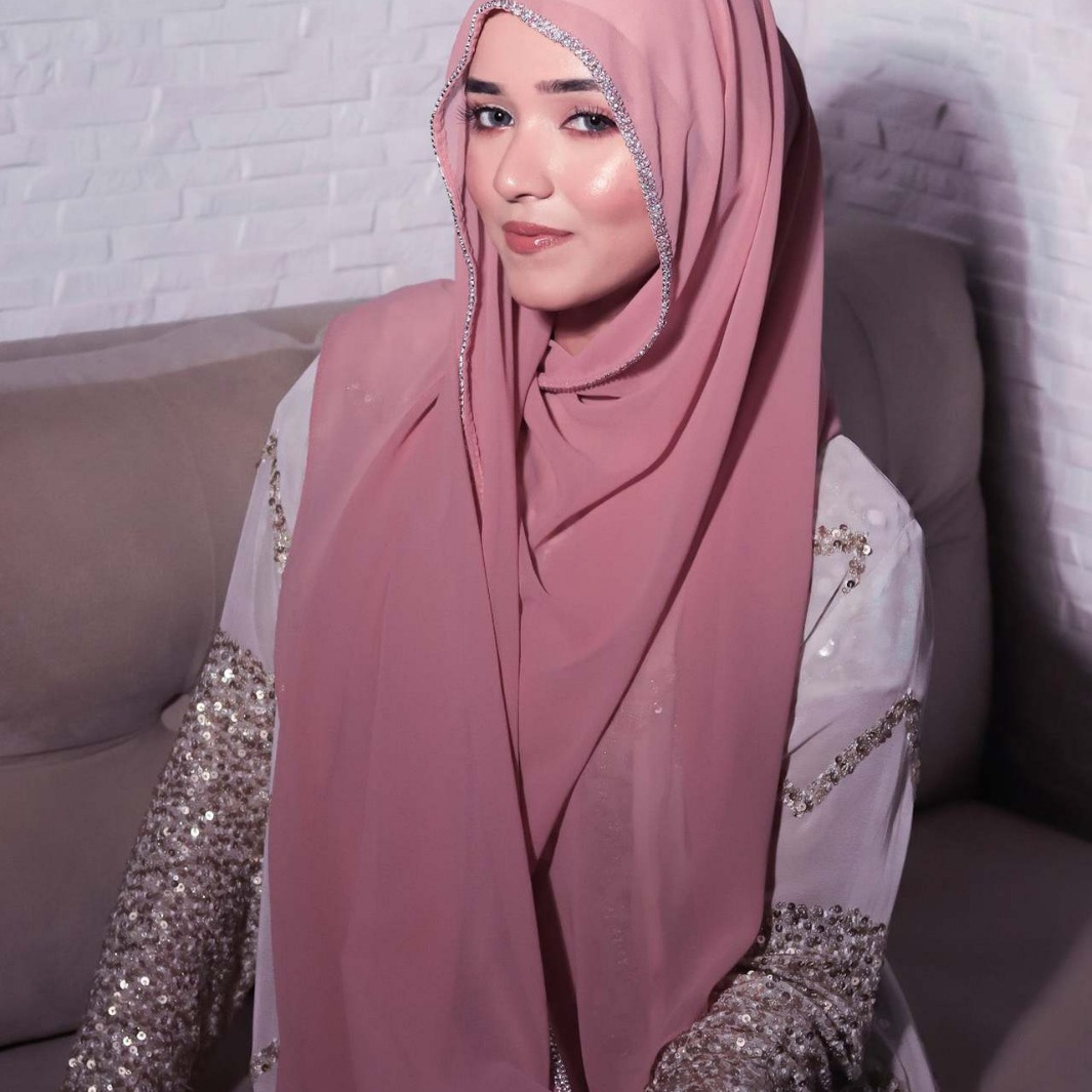 Premium Diamond Chiffon Wrap – Lightweight Solid Color Elegant Scarf