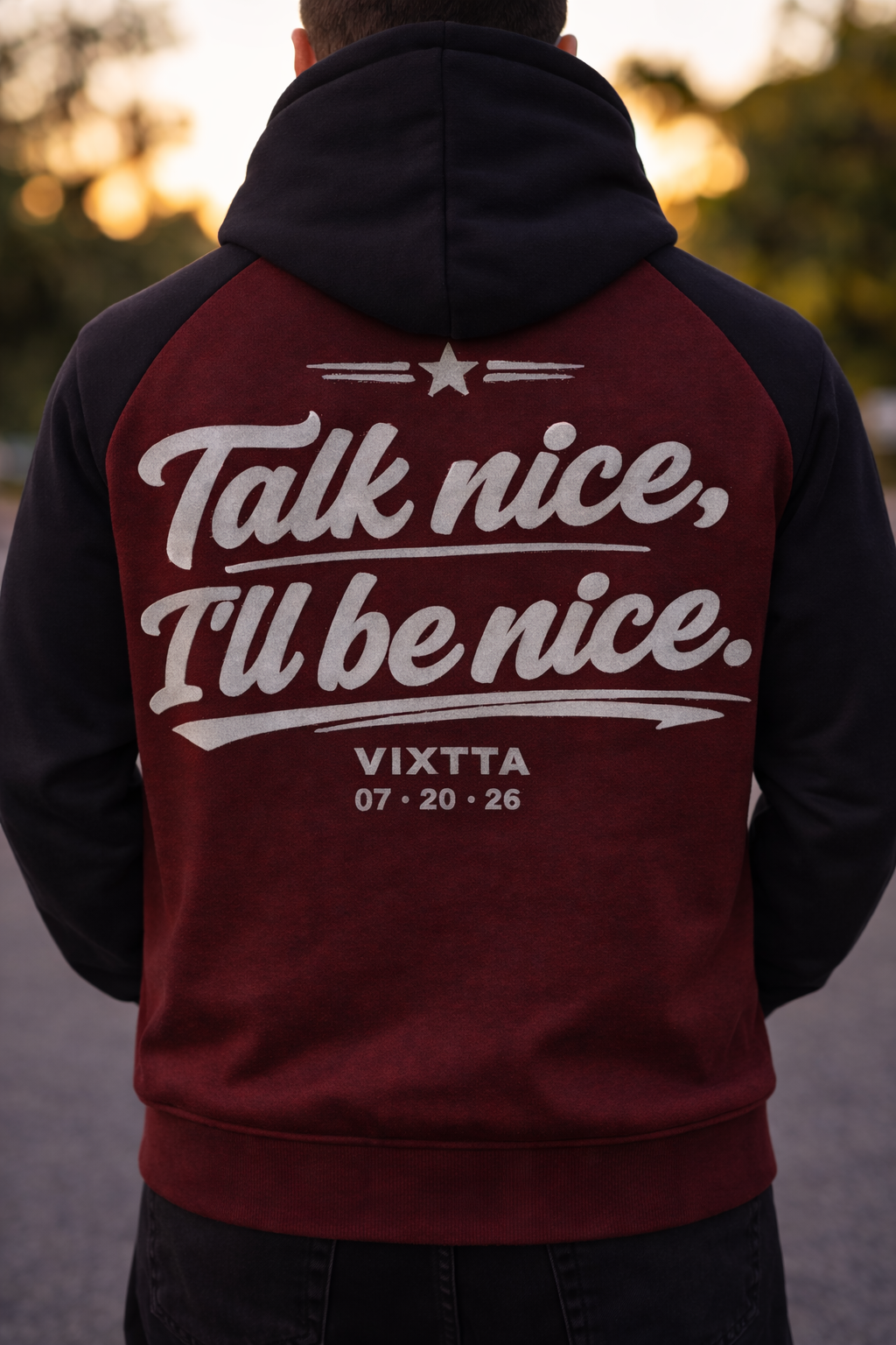 Sudadera con mensaje 'Talk nice, I'll be nice'