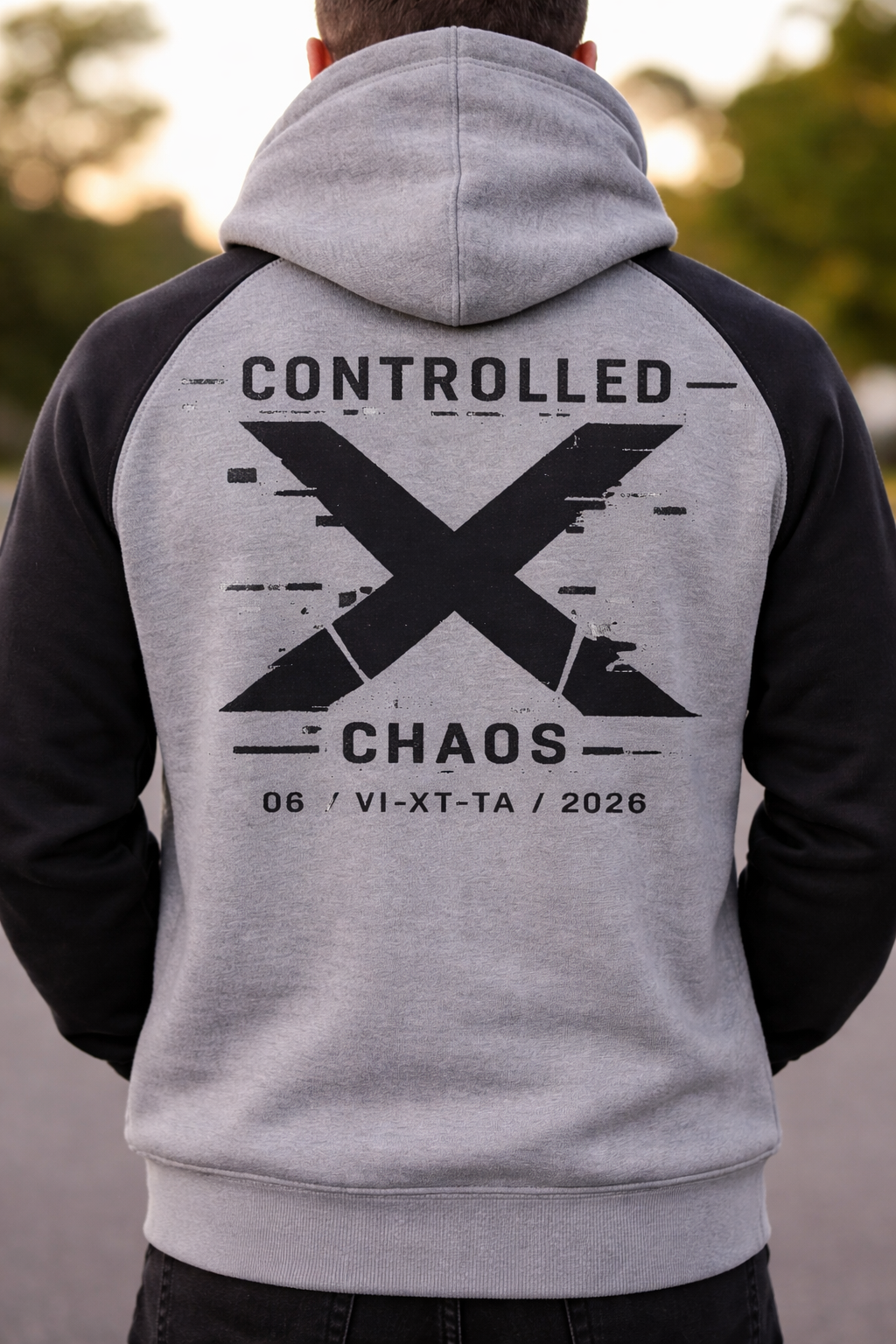 Sudadera Azul Controlled Chaos