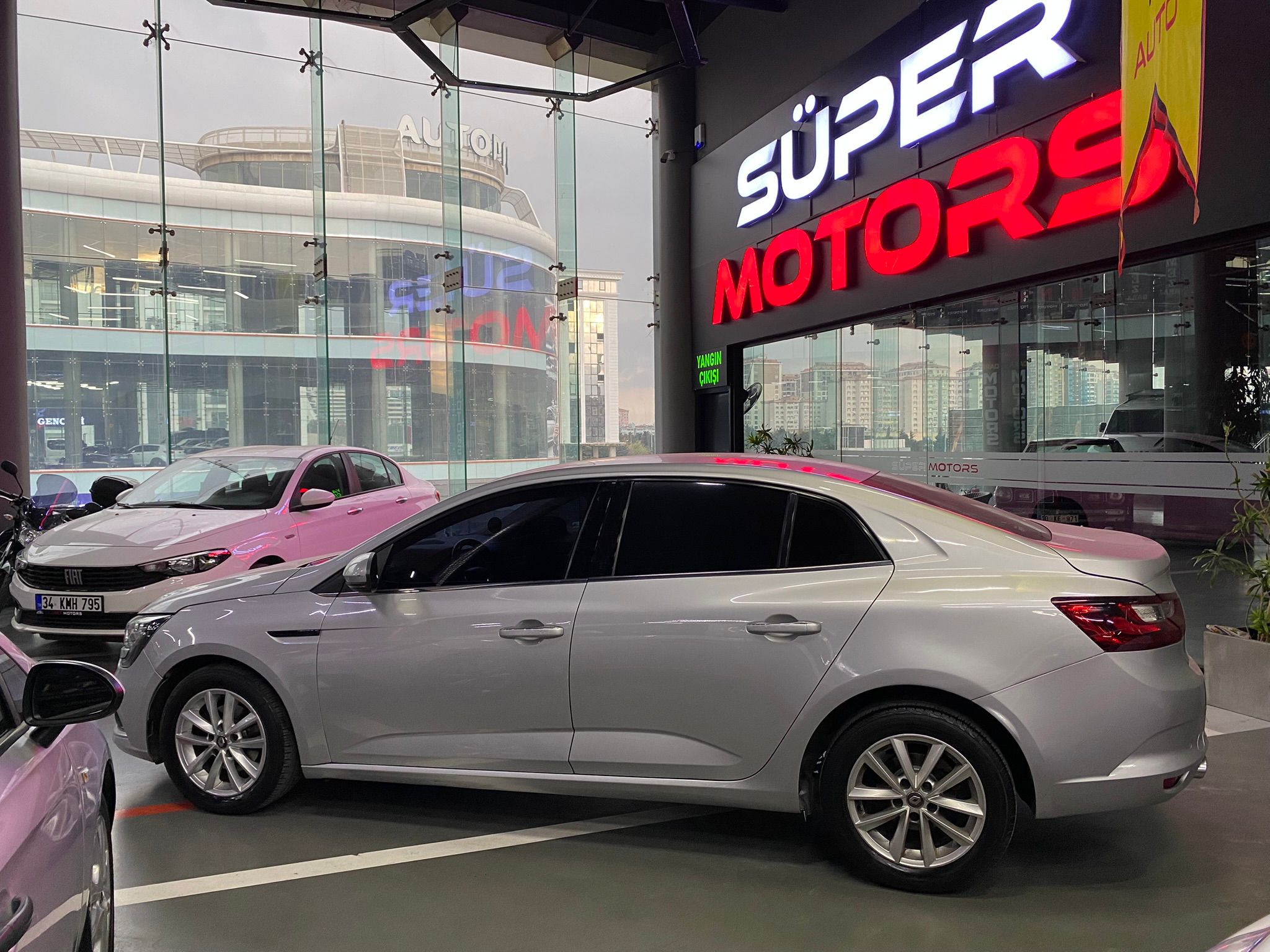 2019 MEGANE 250.000 TL PEŞİNAT 12/24/36 AY VADE SENETLİ ÖDEME ŞİMDİ AL 3 AY SONRA ÖDE