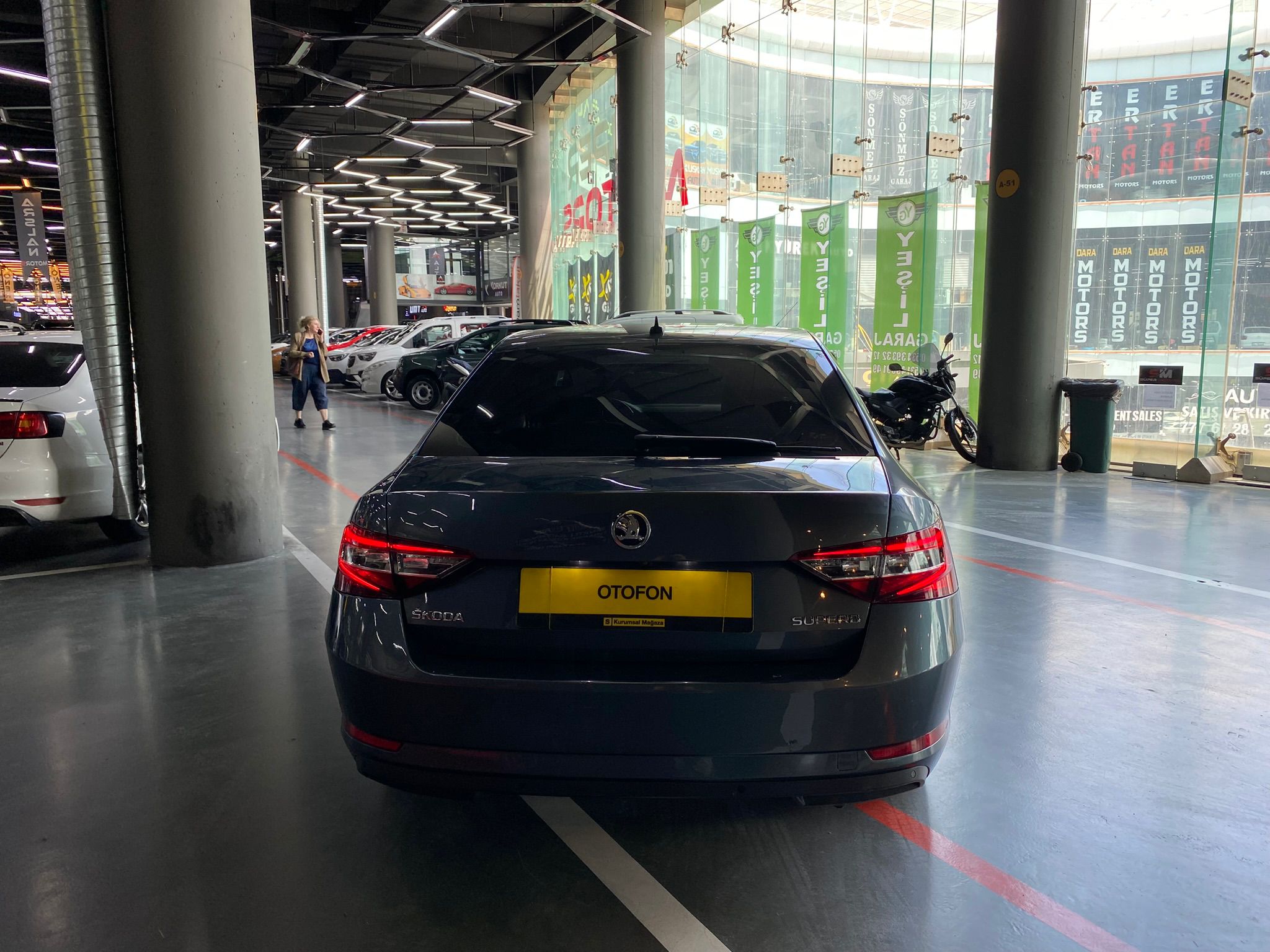 2018 SKODA SUPERB 300.000 TL PEŞİNAT 12/24/36 AY VADE SENETLİ ÖDEME ŞİMDİ AL 3 AY SONRA ÖDE