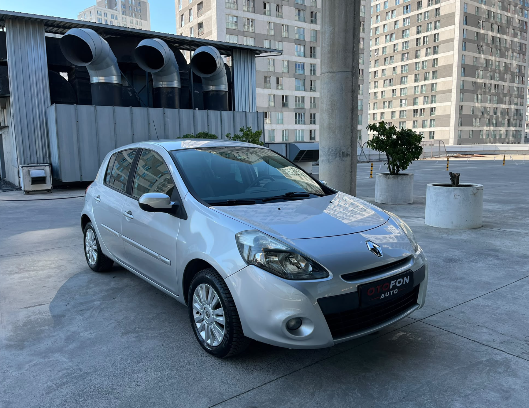 2011 RENAULT CLIO 50.000 KM OTOMATİK  150.000 TL PEŞİNAT 12/24/36 AY VADE SENETLİ ÖDEME ŞİMDİ AL 3 AY SONRA ÖDE