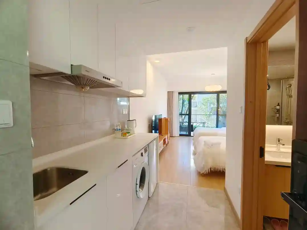 Fuxian Homestay Twin Room