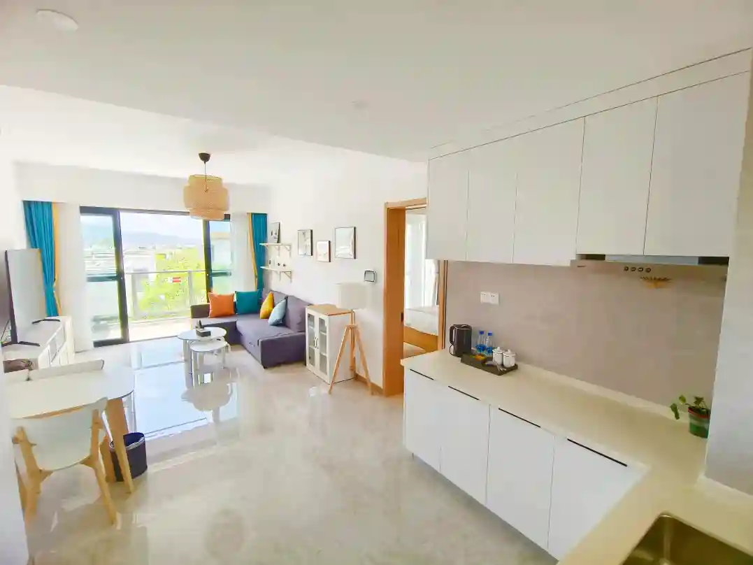 Fuxian Homestay Family Suite