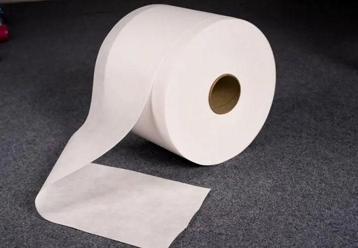 Nonwoven Roll