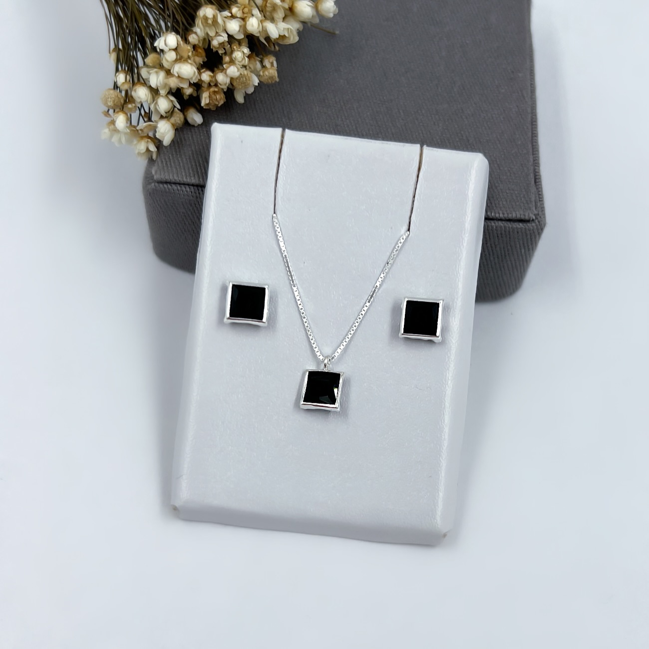 Conjunto de Joias Prata 925 com pedras de zirconia preta