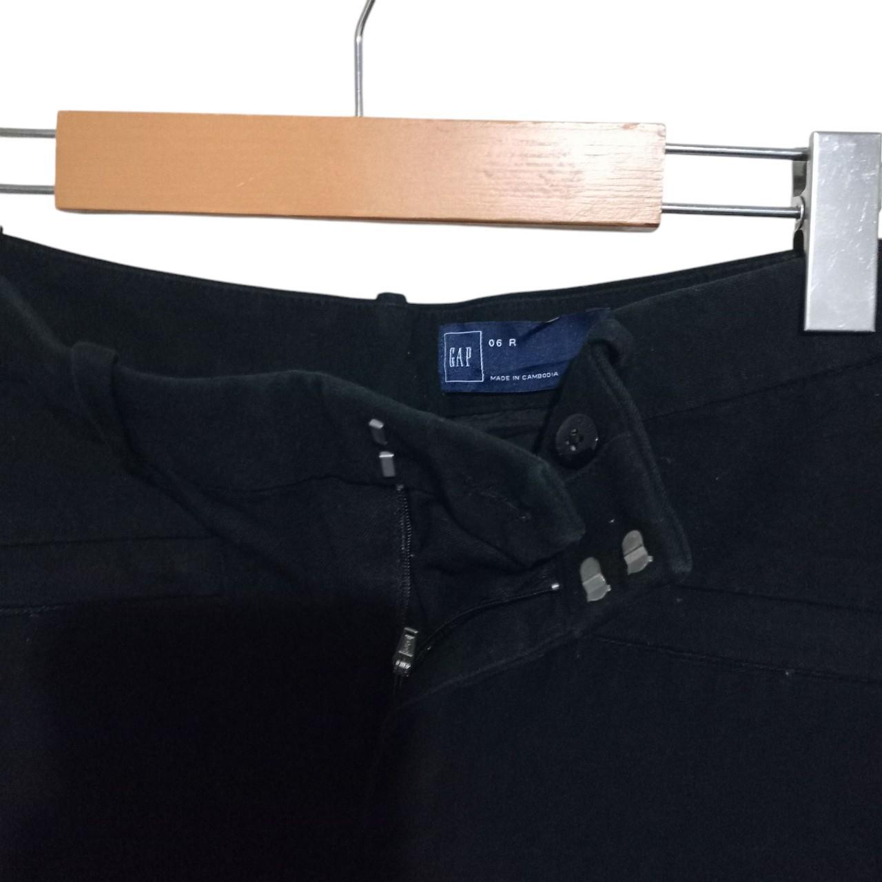 Capri Women Small UK8 Black GAP Shorts