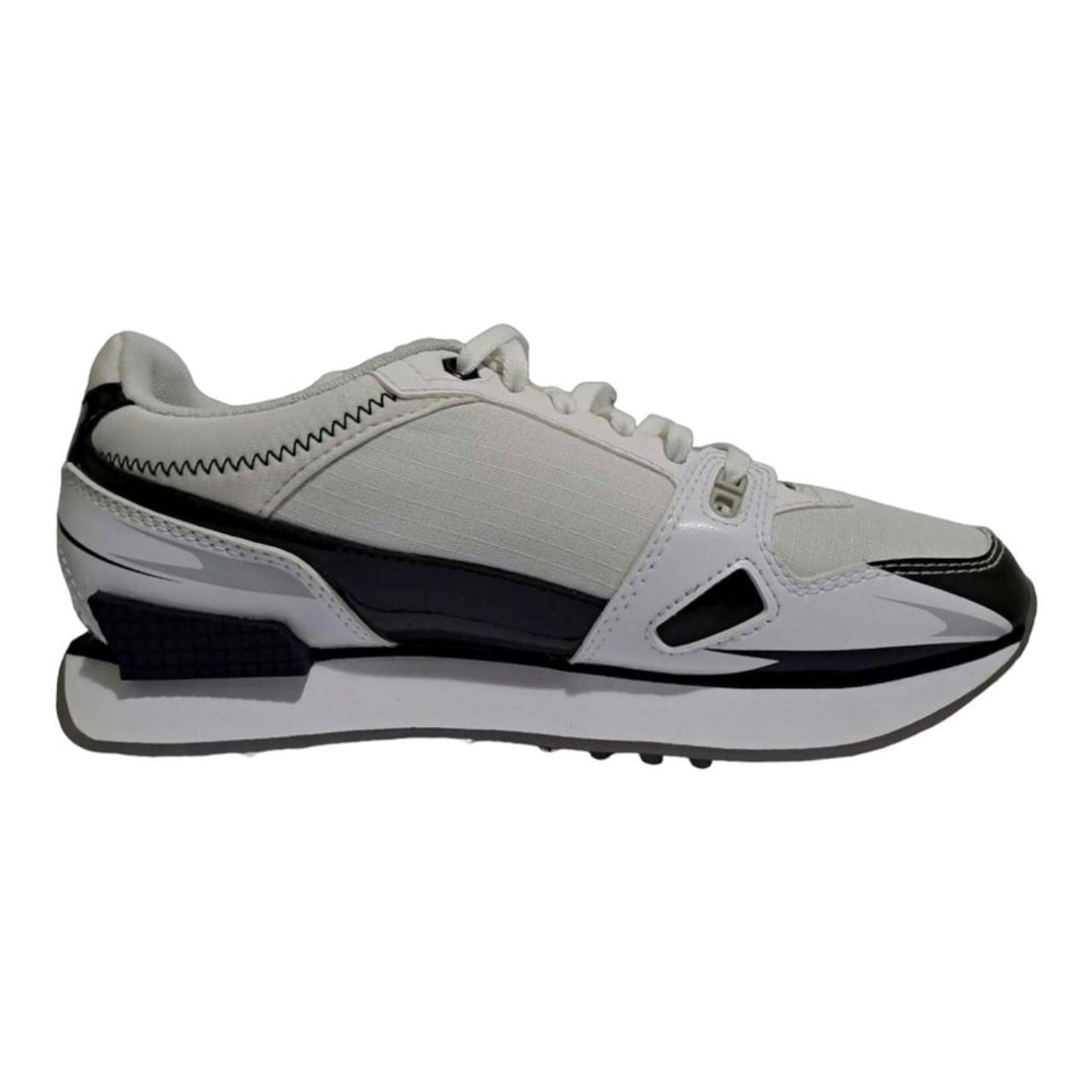 Shoes Kids Unisex UK3.5 Puma trainers