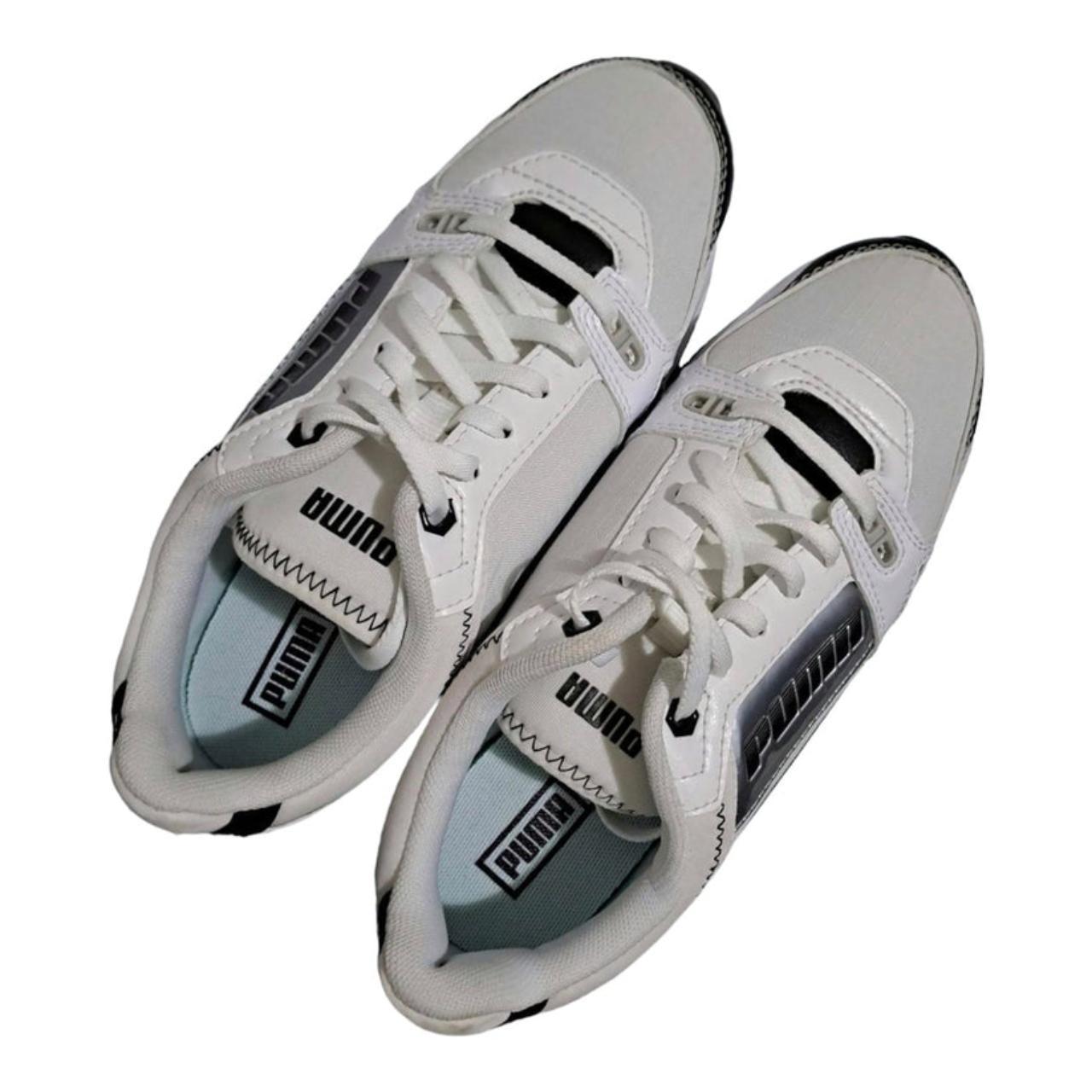 Shoes Kids Unisex UK3.5 Puma trainers