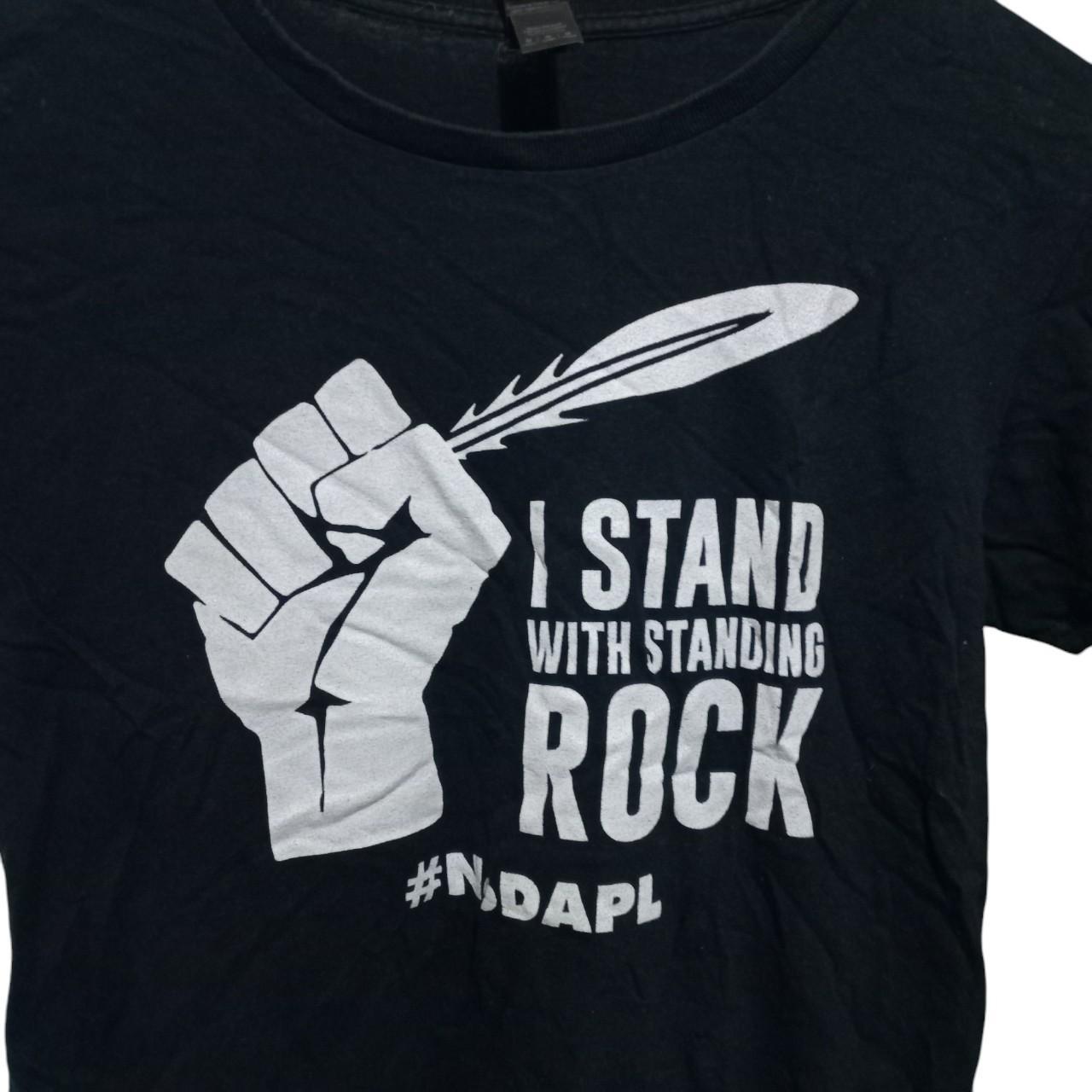 T-shirt Women Medium Black Statement tee