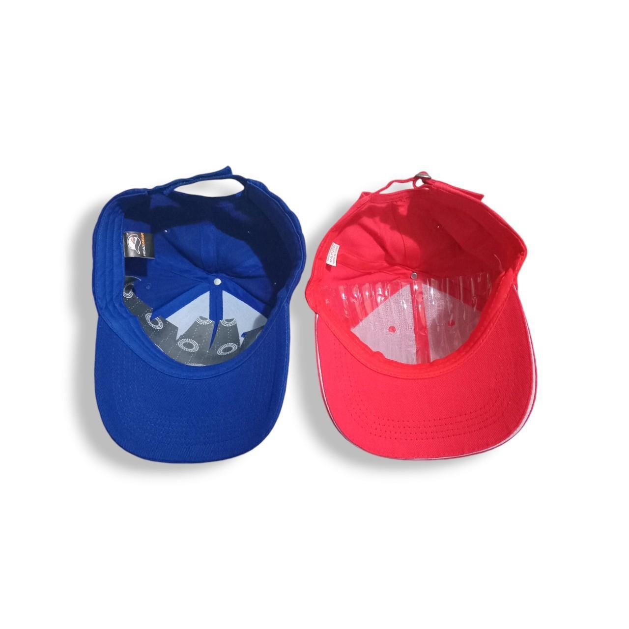 Hat Unisex x2 red & blue caps