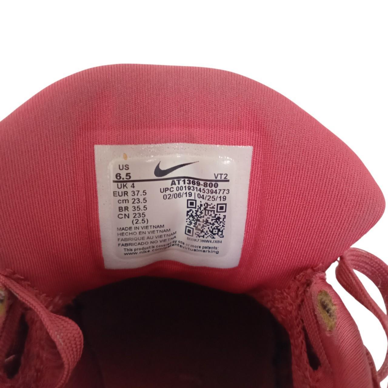 Shoes Women UK4 Pink Nike Trainers