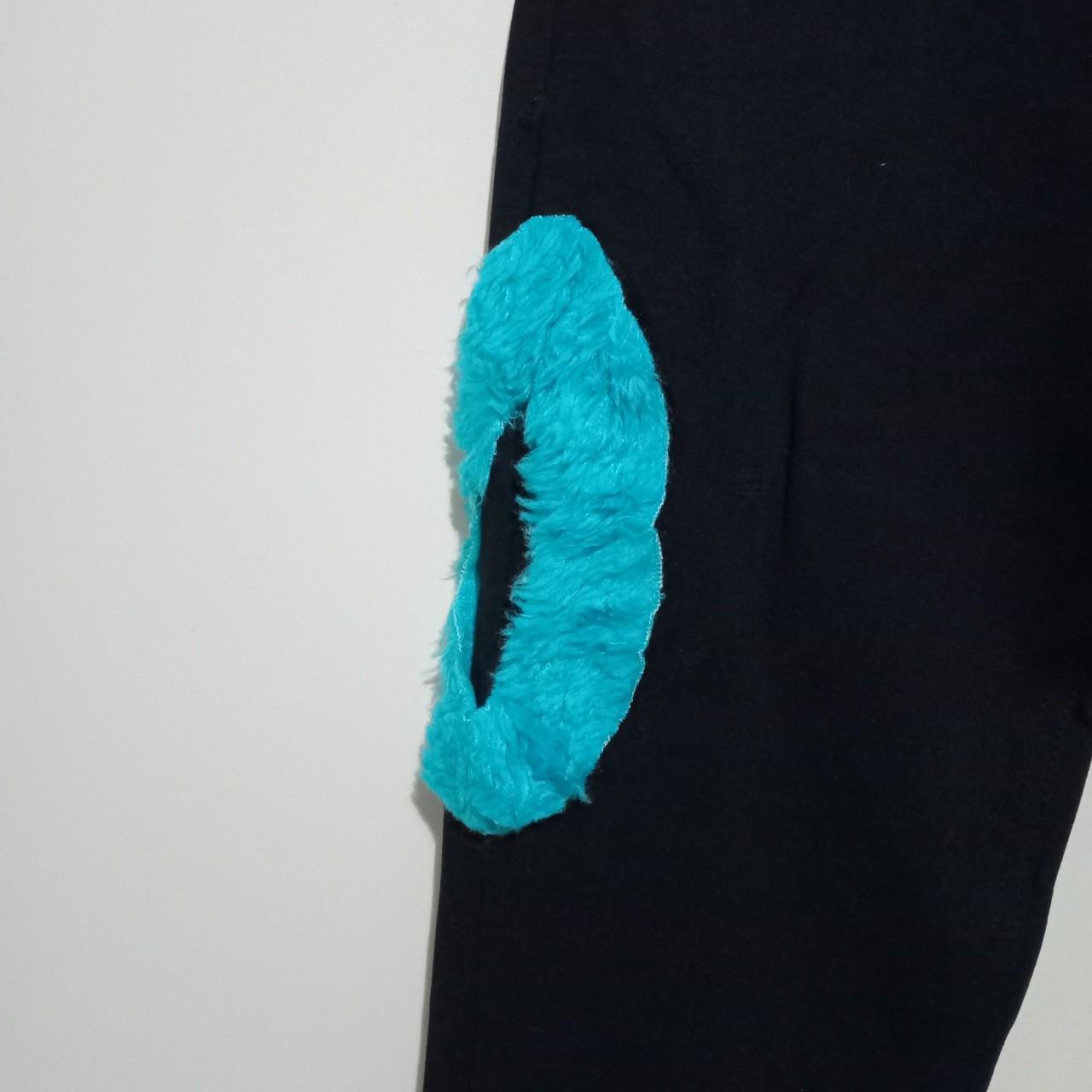 Pants Women Medium with Turquoise "O" Design