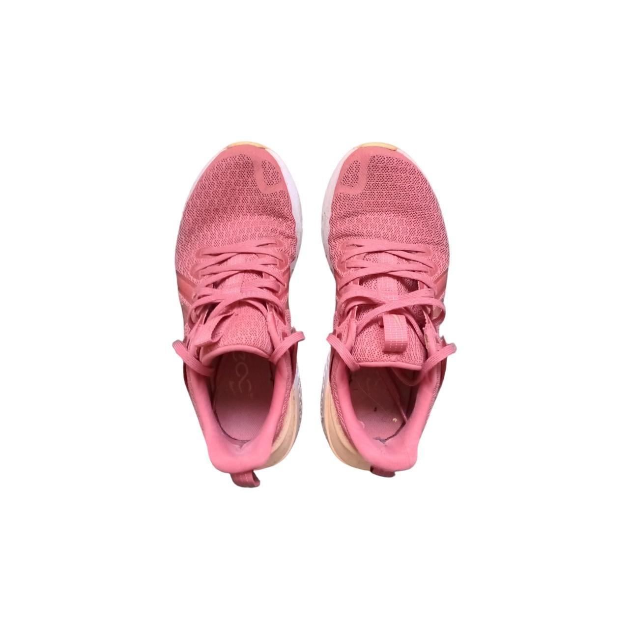 Shoes Women UK4 Pink Nike Trainers