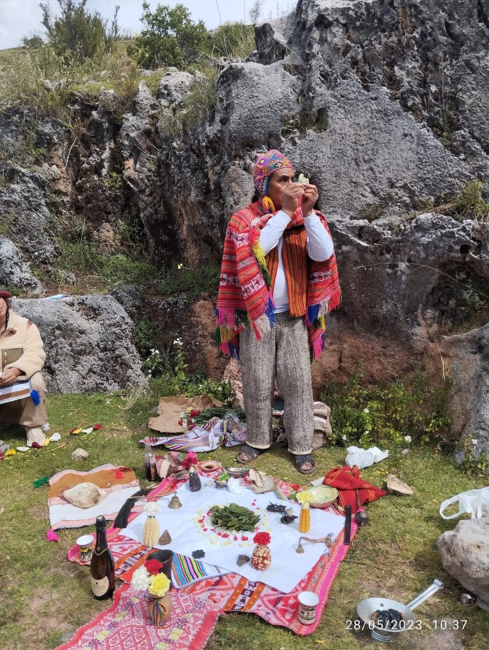 Andean Soul Healing and Coca Oracle Private Ritual with a Healer (Max 4 Guests)