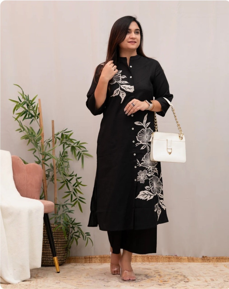 Black Floral Printed Kurti Set