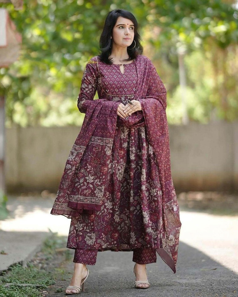 Floral Ethnic Suit Set