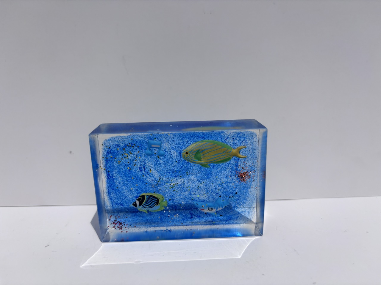 Chặn giấy (cảnh biển)