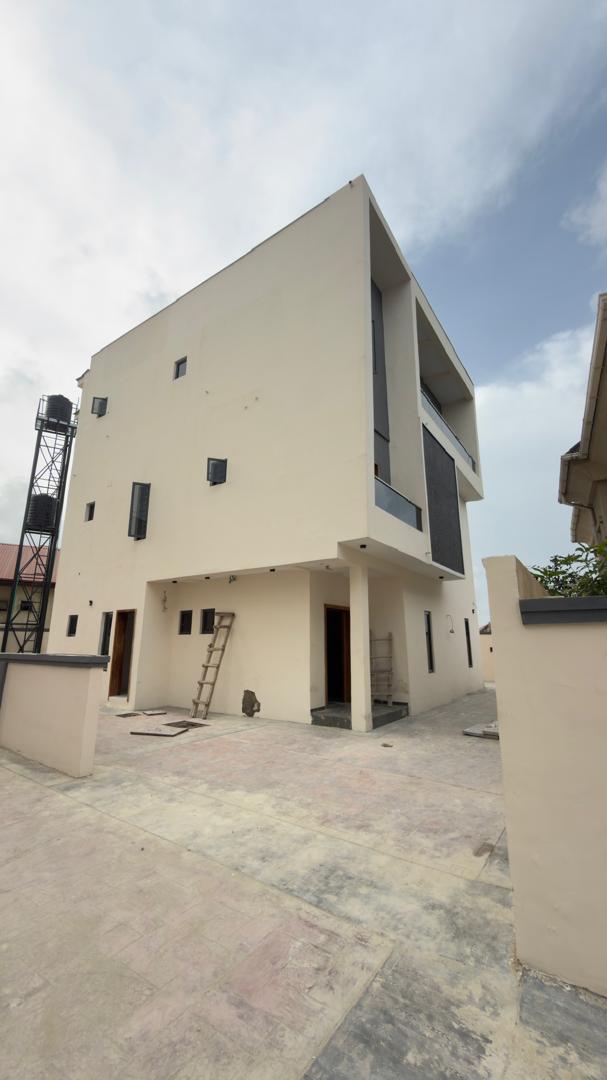 ✨ 4 Bedroom Fully Detached Duplex with BQ & Pool – New Road ✨