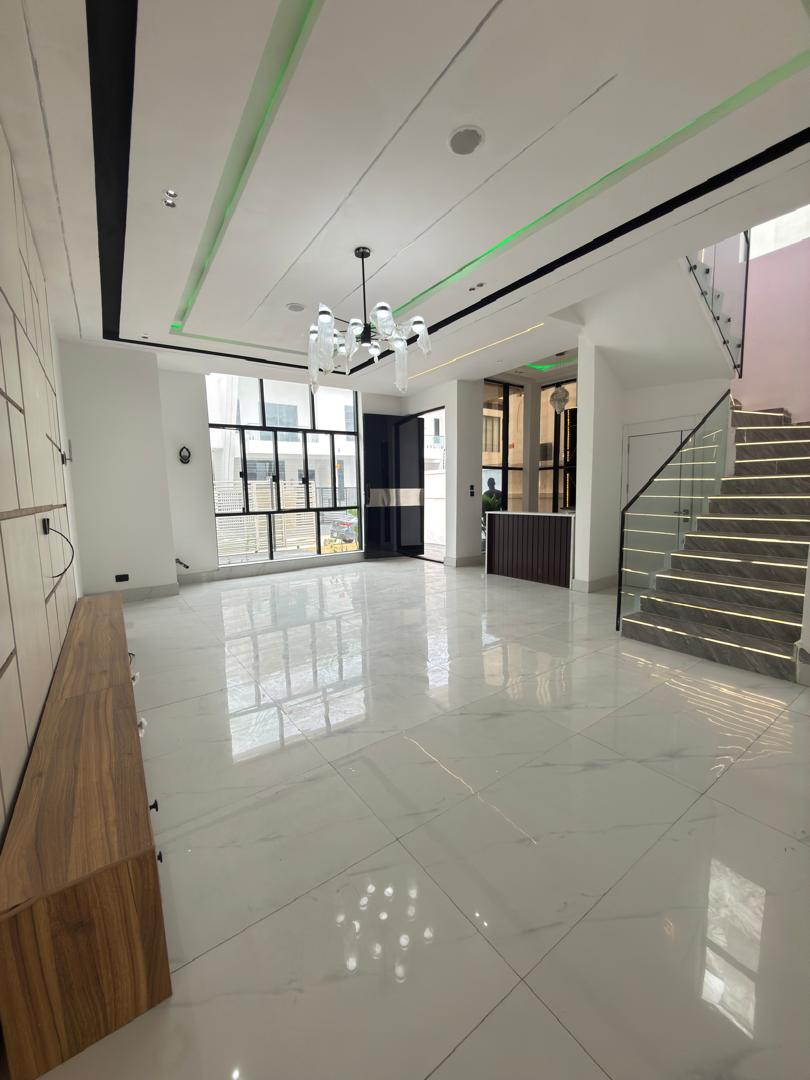 ✨ 4 Bedroom Semi-Detached Duplex – Ajah ✨