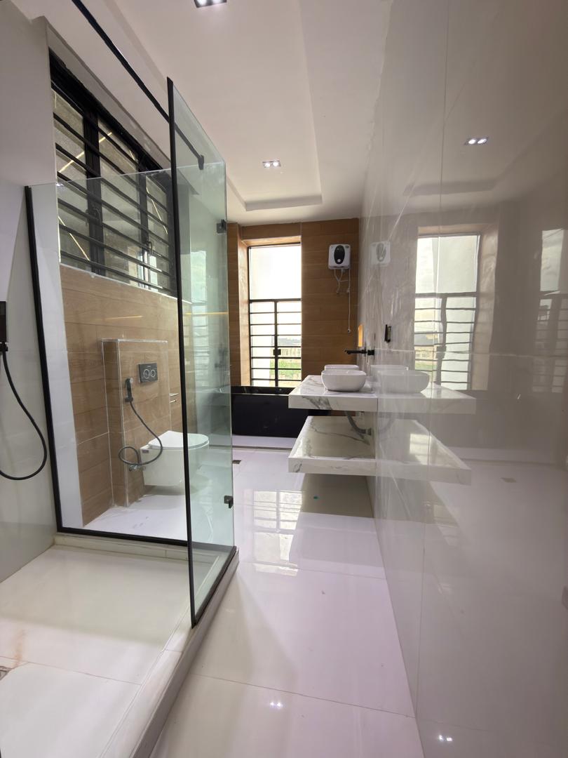  4 Bedroom Detached Duplex with BQ – Ikota