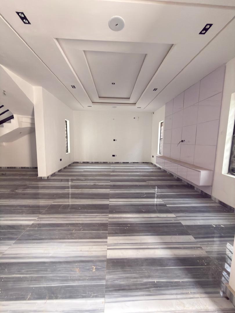 ✨ 4 Bedroom Fully Detached Duplex with BQ & Pool – New Road ✨