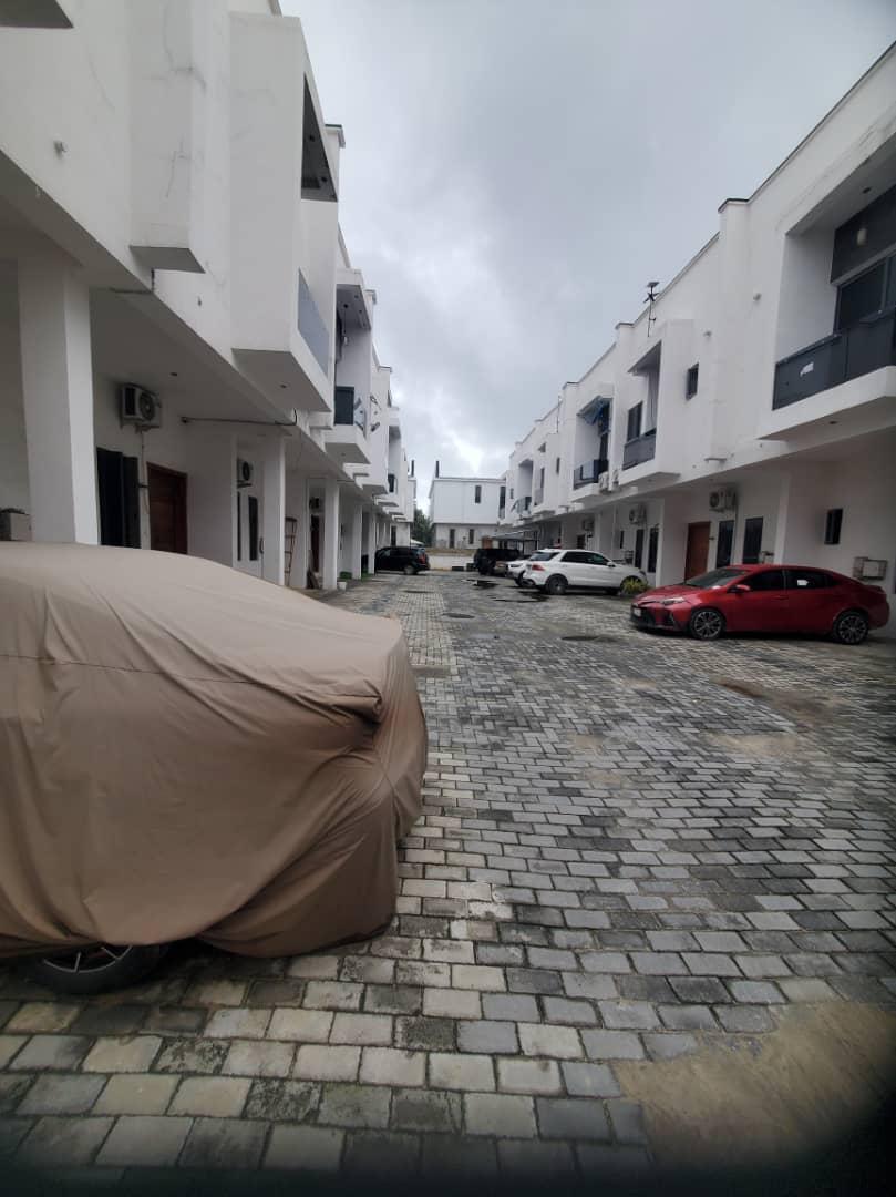 Fully Furnished 2 Bedroom Terrace Duplex – Ikota