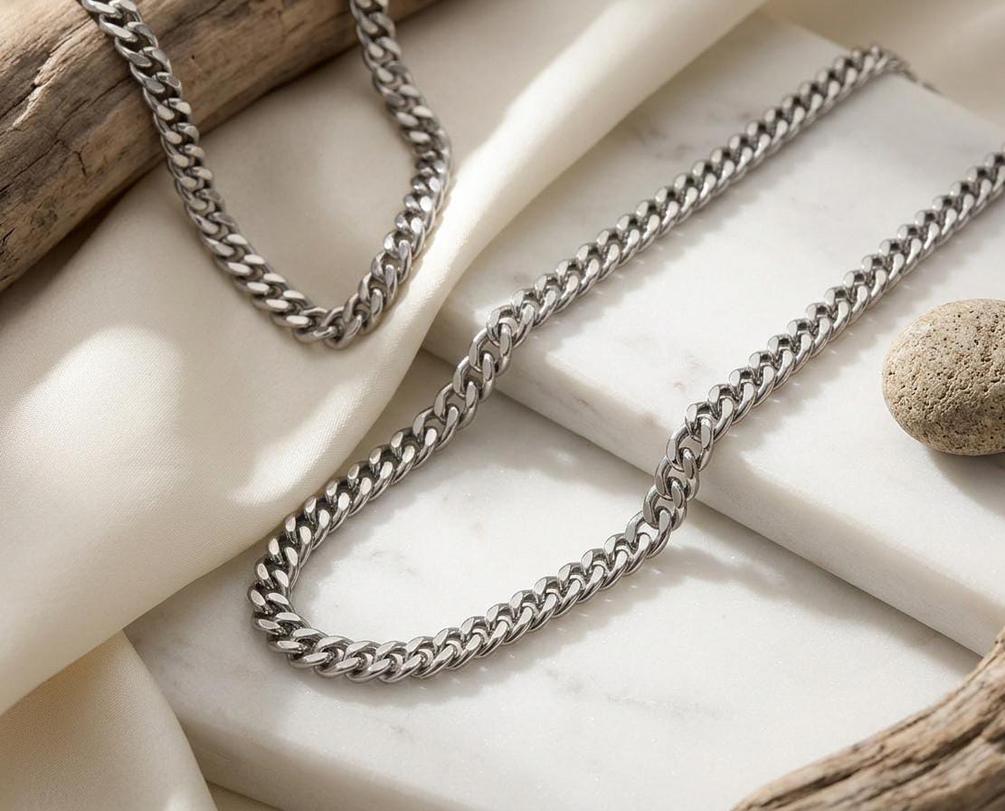 The Sterling Urban Curb Chain