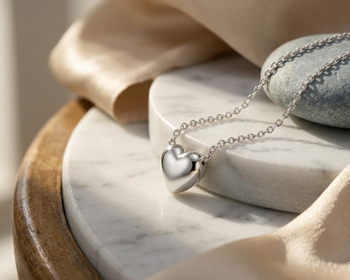 The Luna Polished Heart Necklace