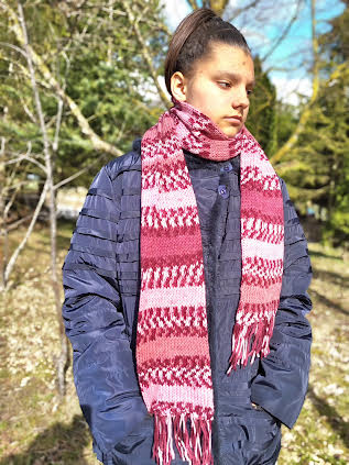 Raštuotas ilgas šalikas