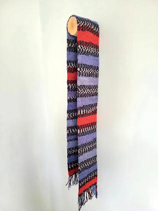 Raštuotas ilgas šalikas