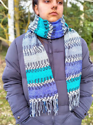 Ilgas raštuotas šalikas