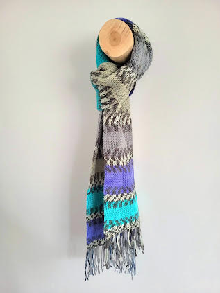 Ilgas raštuotas šalikas