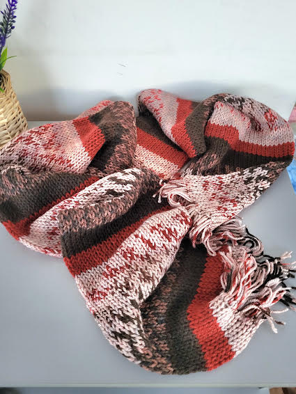 Ilgas raštuotas šalikas