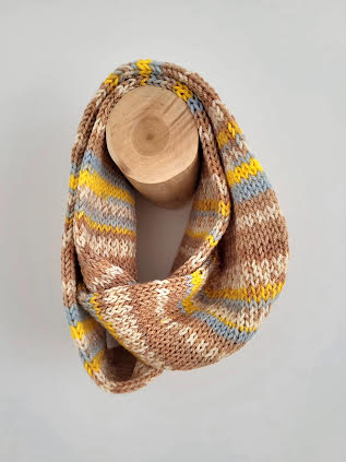 Raštuota kaklo mova